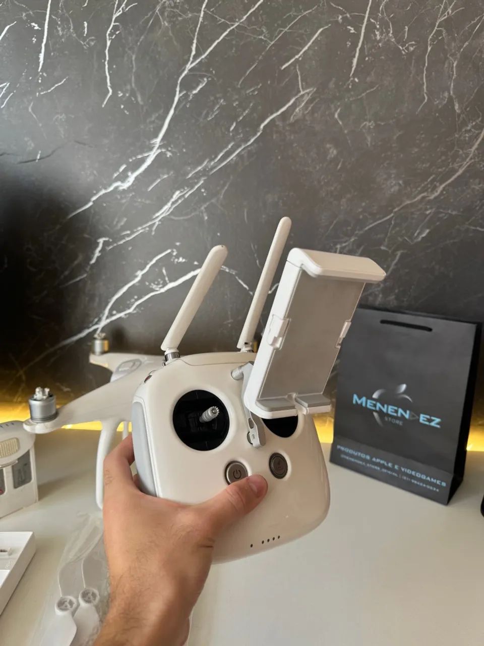 Drone DJI Phantom 4 completo + bateria extra + base de Carregamento + Mochila! - Foto 5