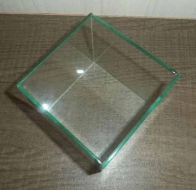Pequeno Aquário Para Peixe Beta. - Foto 4