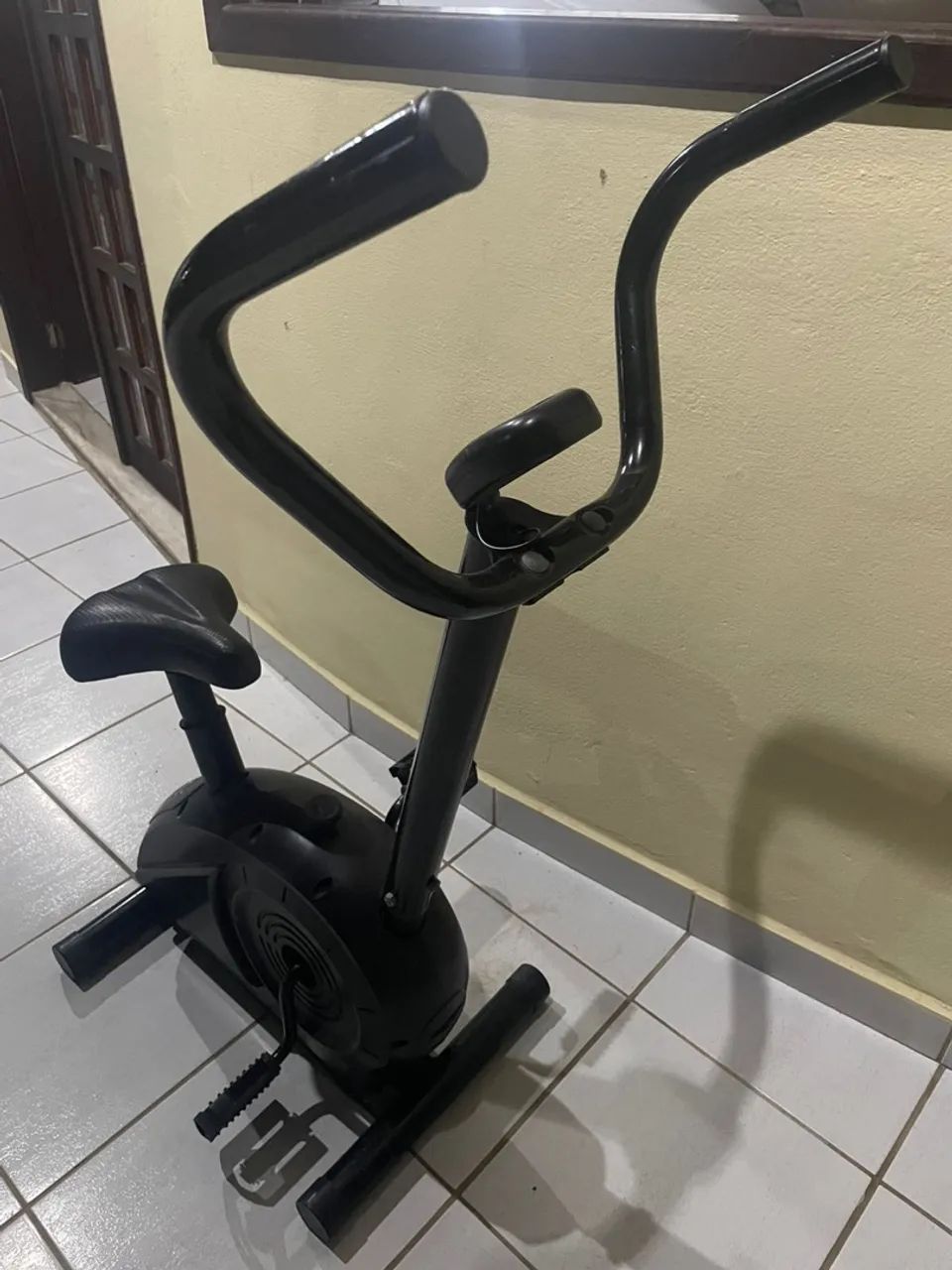 Bicicleta Ergométrica Bp-880 ótimo estado - Foto 2