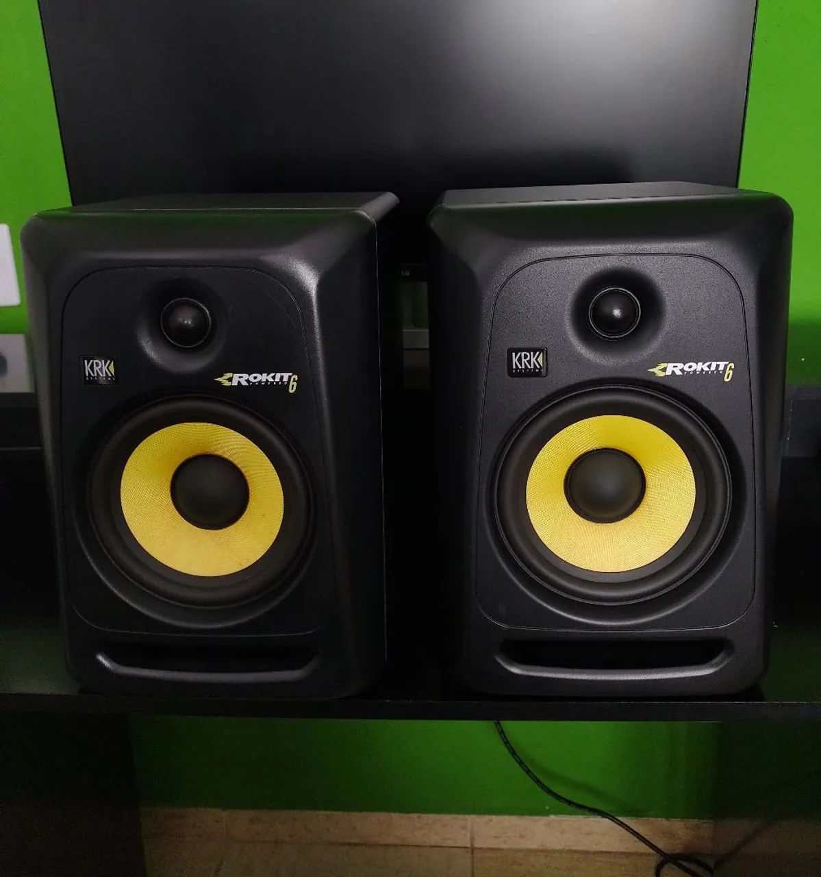 KRK Rokit 6 G3 - Par de Monitores de Estúdio