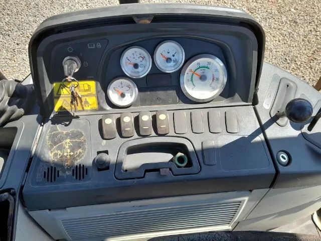 Retroescavadeira Caterpillar 416e 2008 4x4 - Foto 6