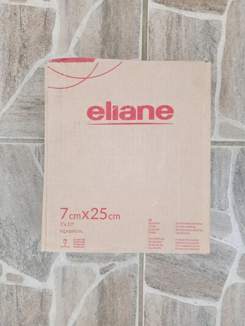 Revestimento cerâmico marca Eliane.