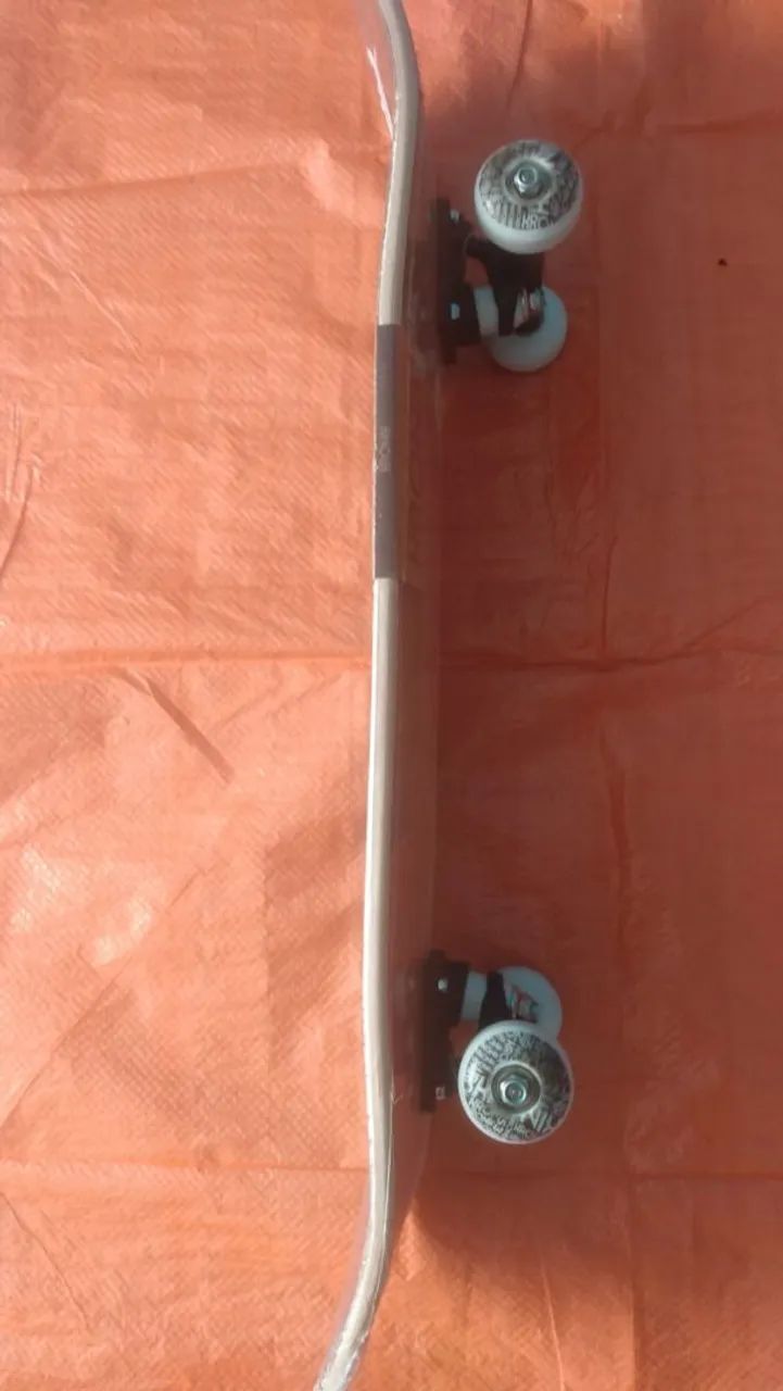 Skateboard Semi Pró Kronik Scooby Doo (PRONTA ENTREGA) - Foto 6