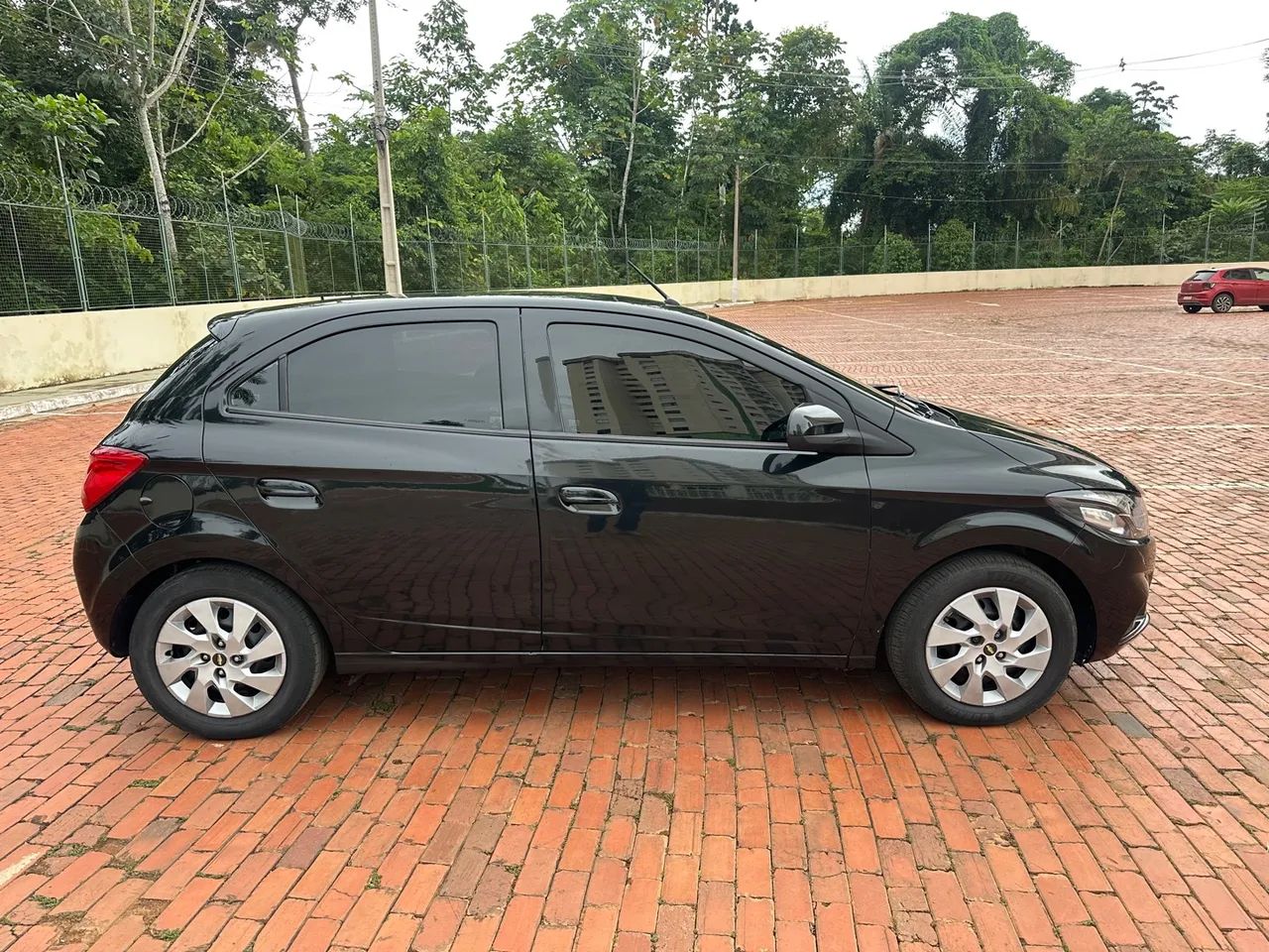 Onix Hethe LT 1.4 2018 - Foto 5