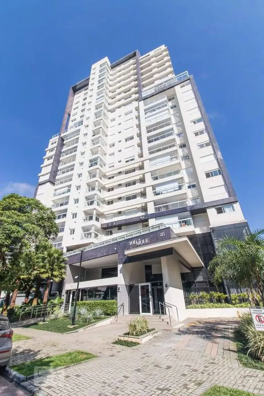Água Verde, Apartamento Mobiliado em Condomínio Clube, rua sem saída, 120 metros privativo