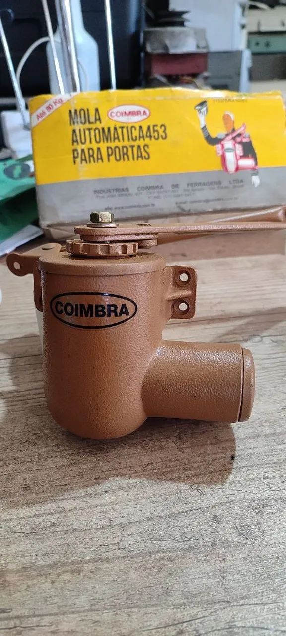 Mola automática para portas 