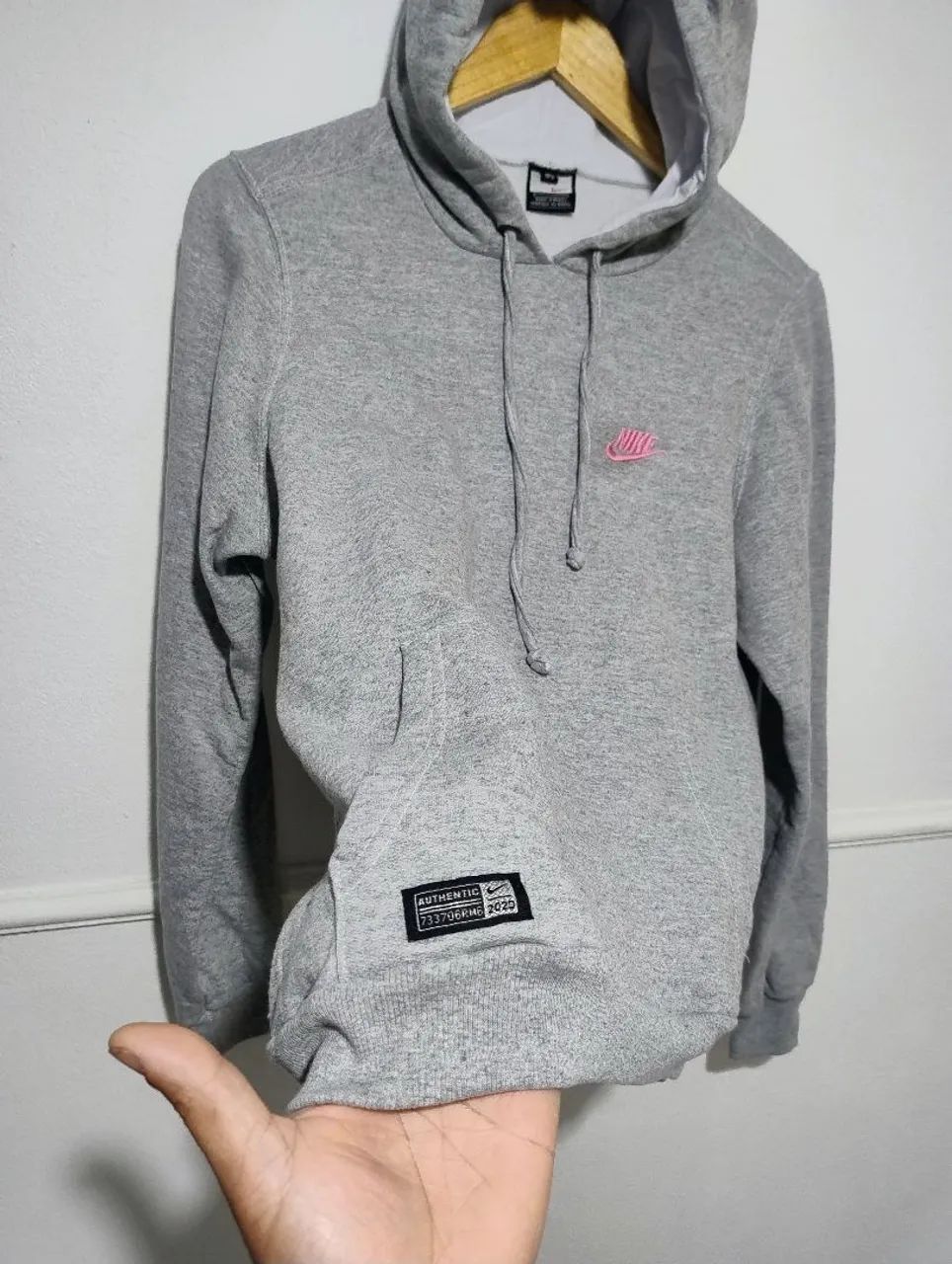 Casaco de Moletom Nike Cinza com Capuz - Foto 3