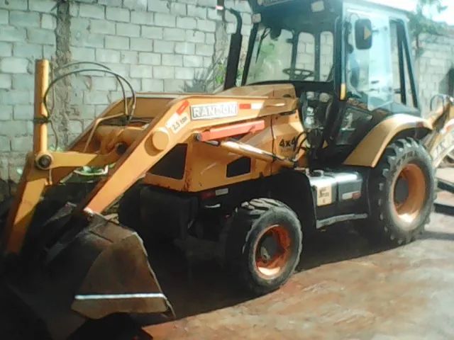 retroescavadeira randon - Foto 6