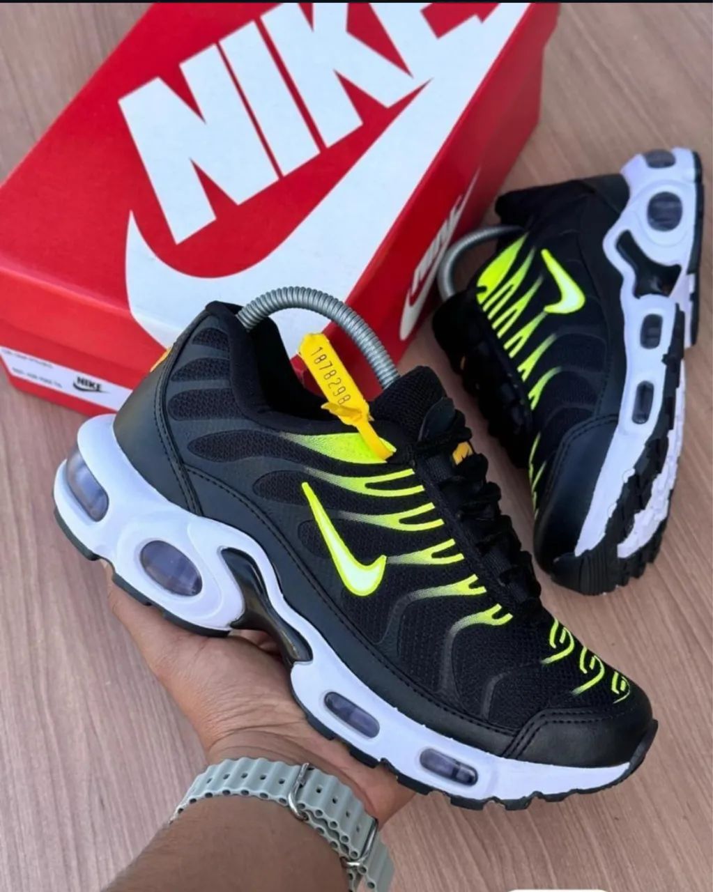 Tênis multiuso diversos tamanhos 