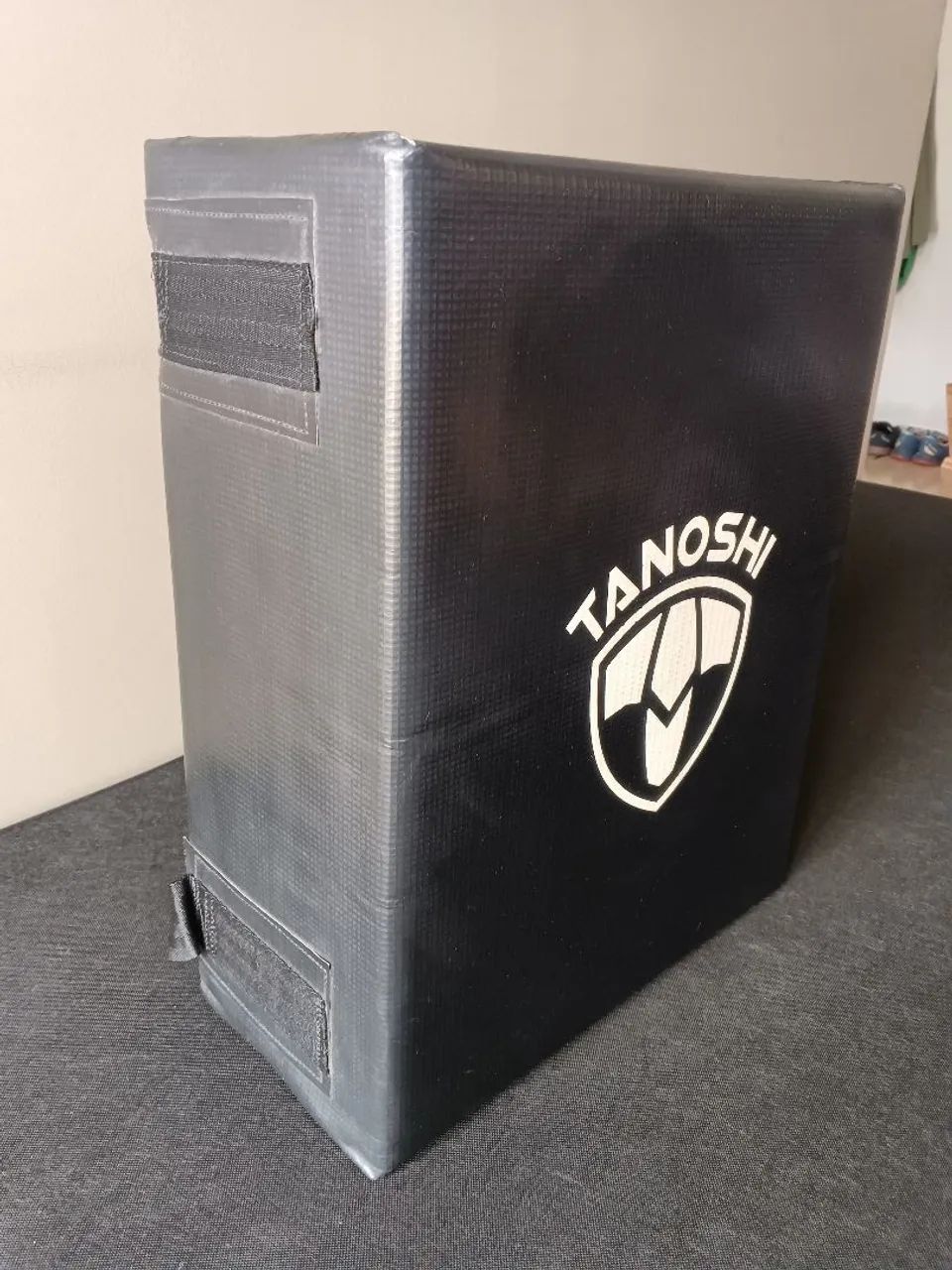 Colchonete de chute Tanoshi para Treino de Artes Marciais Tamanho grande.