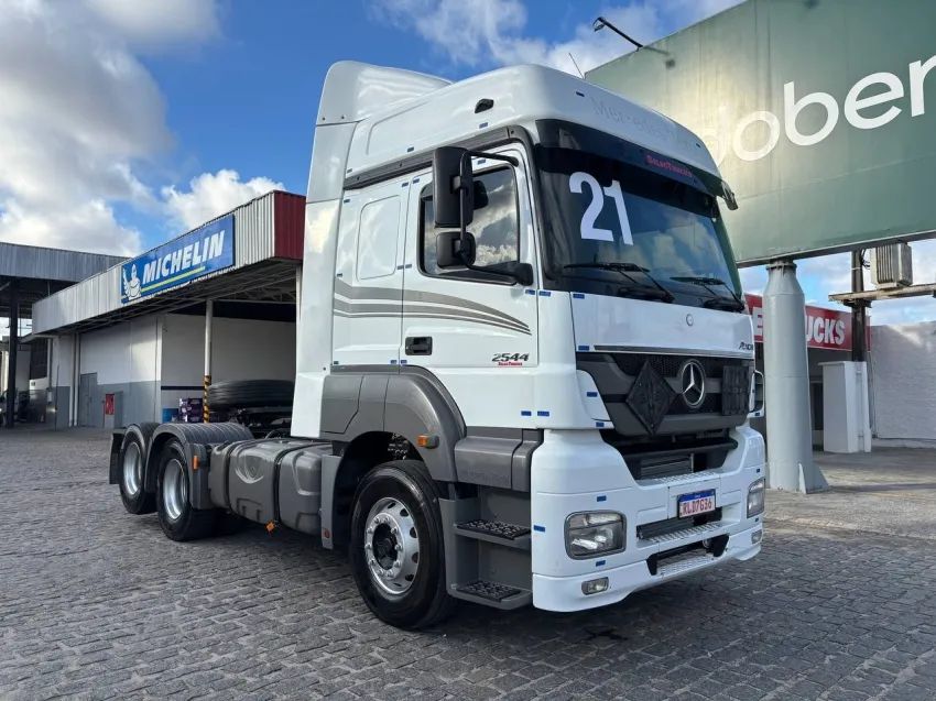 MERCEDES-BENZ AXOR 2544 440 6X2 2021/2021.