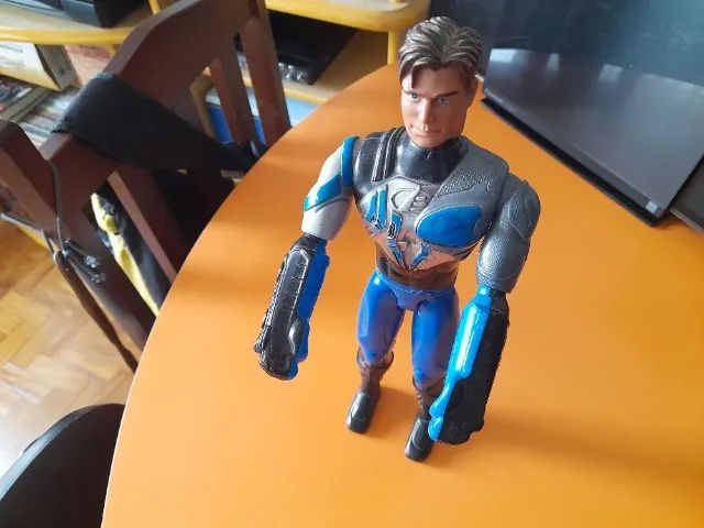 Boneco boneco max steel, 30 cm, articulado, bem conservado - Foto 4