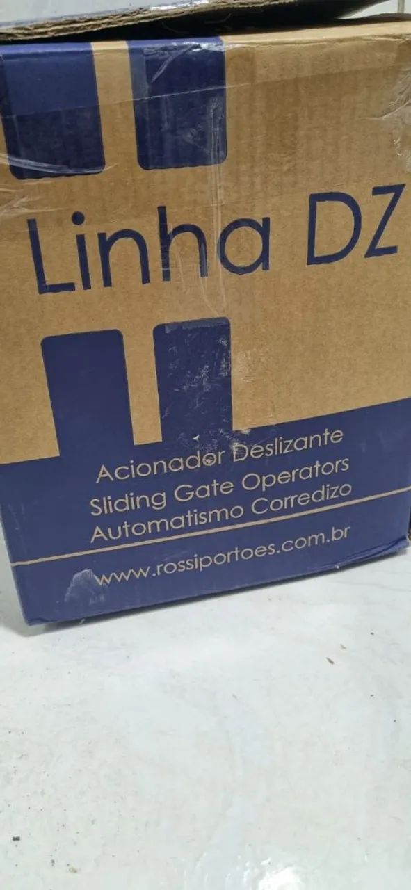 Motor para Portão Deslizante Rossi DZ 4 Turbo para portão de 800 kg