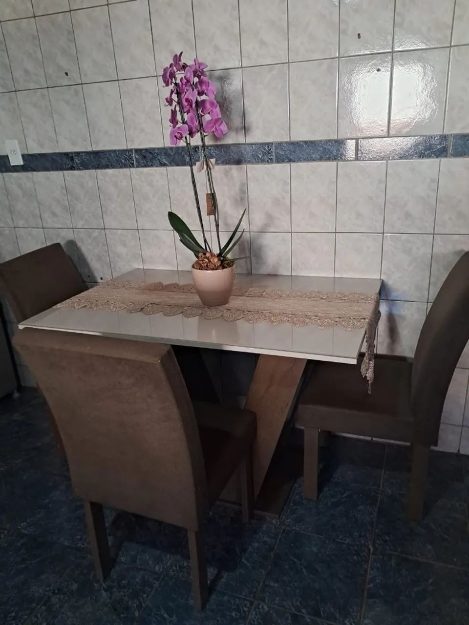 Mesa de Jantar em Madeira - Foto 2