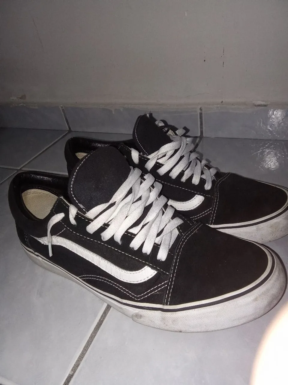 Tênis Vans Old Skool - Clássico Preto e Branco