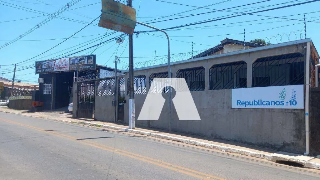 Casa com 3 dormitórios para alugar, 271 m² por R$ 4.616,00/mês - Estação Experimental - Ri