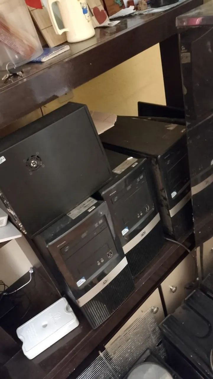 Selling 4 computers64529512089474120