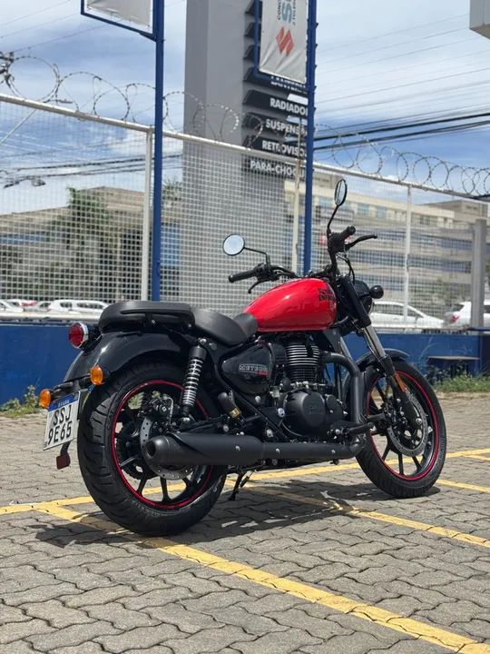 Royal Enfield - Meteor 350 com baixo km - Foto 8