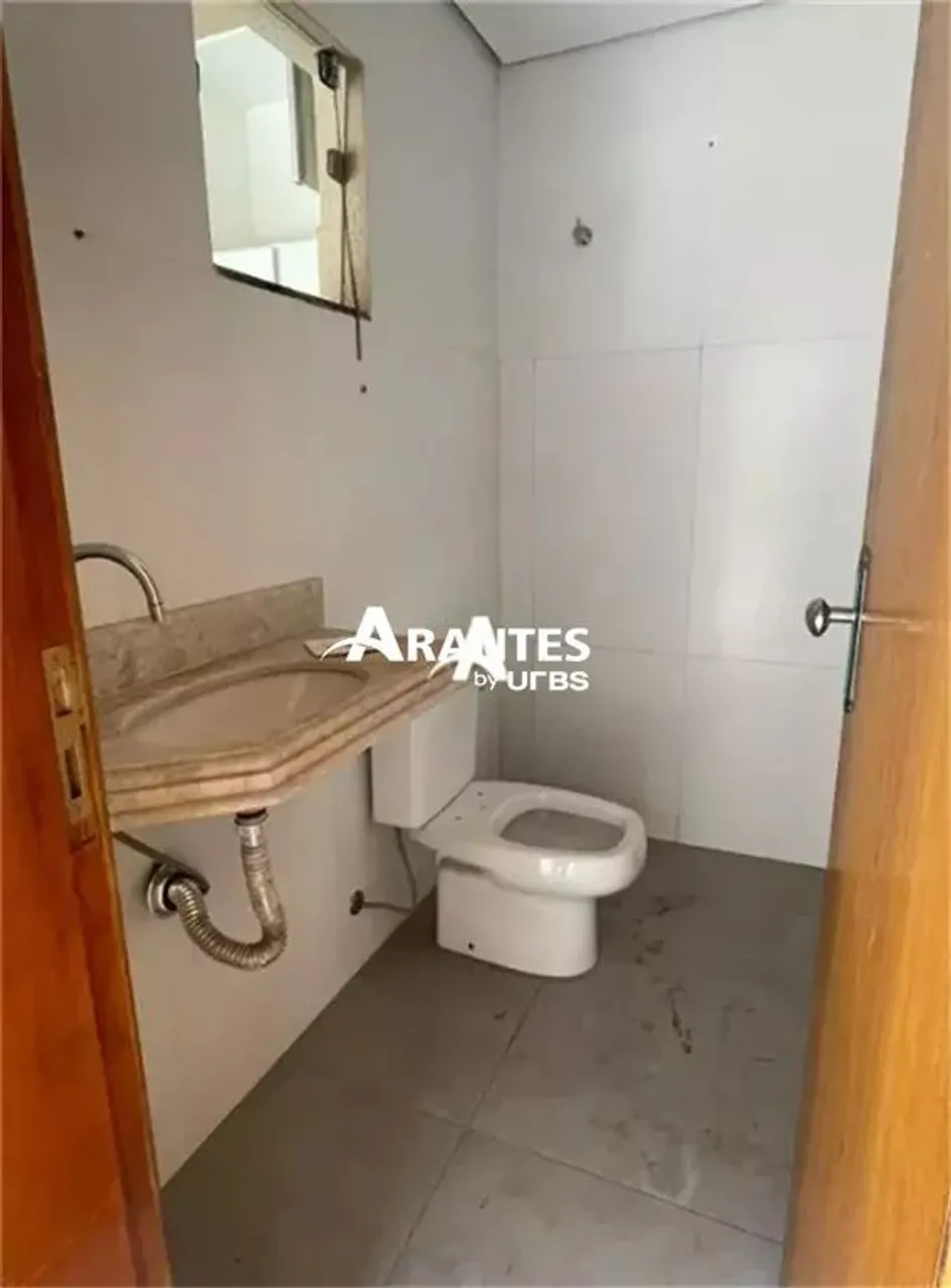 0 - Casa 3 quartos, sendo 2 suítes