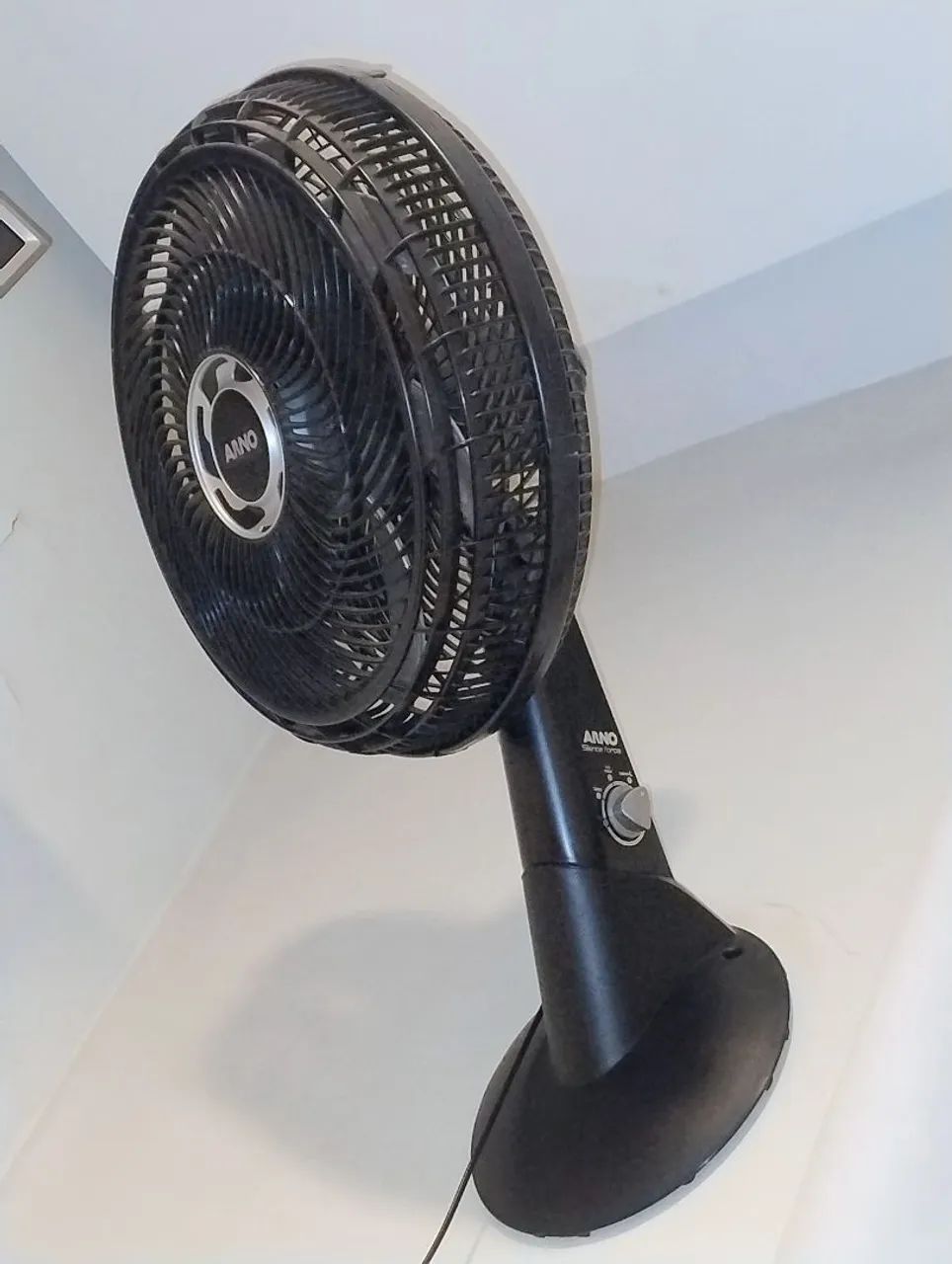 Ventilador de Parede Arno Ultra Silence Force 