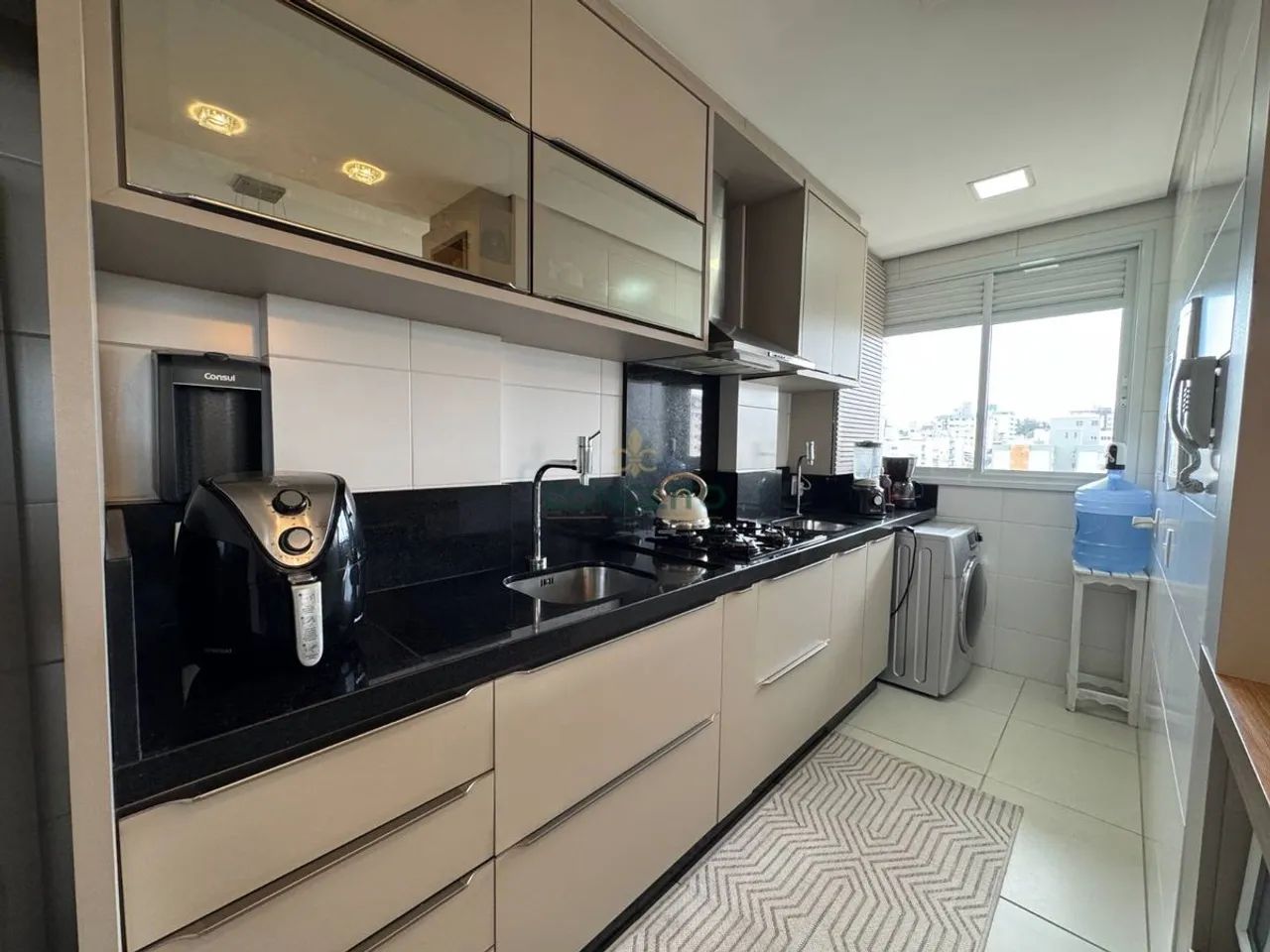 Apartamento Duplex à venda, sacada com churrasqueira, 2 dormitórios, 1 suíte (ambos com sa - Foto 3