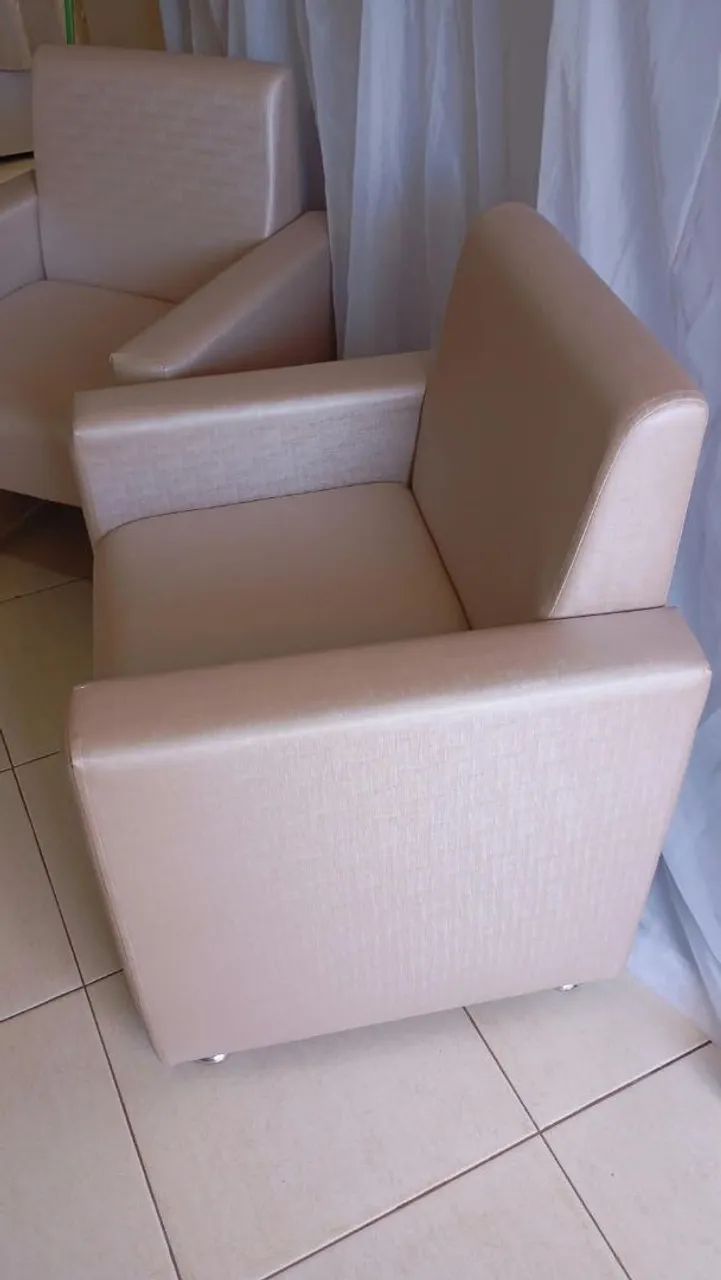 Poltronas de atendimento  - Foto 2