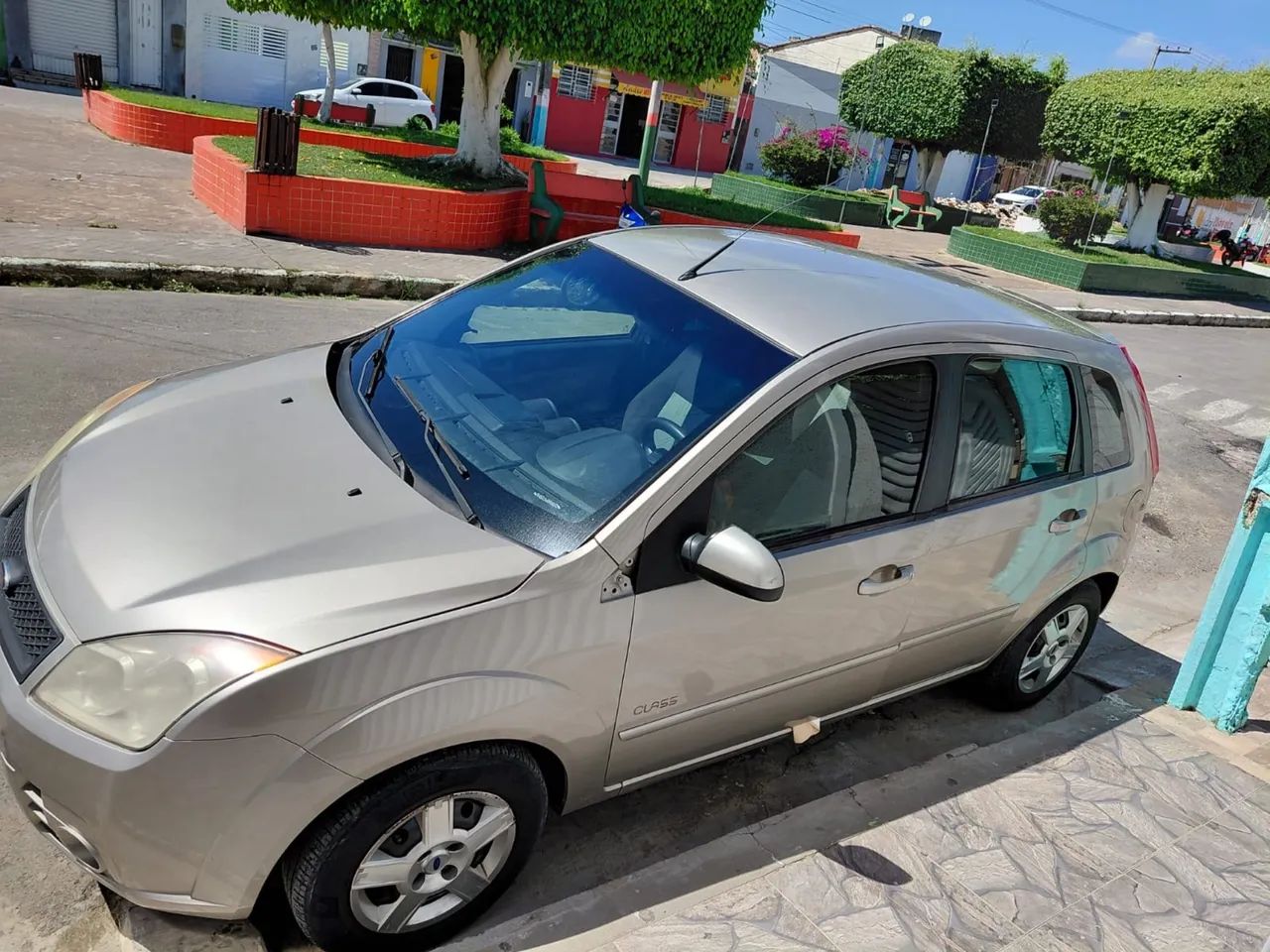 Ford Fiesta 1.6 8V FLEX 2010