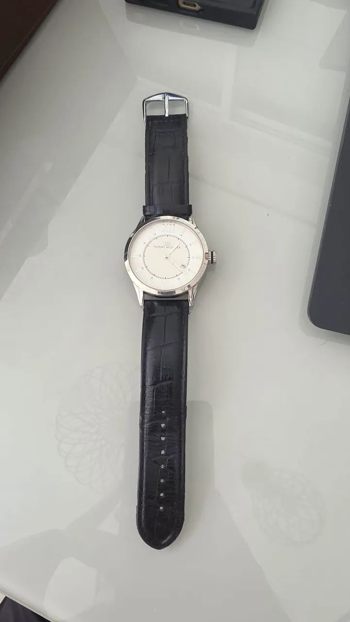 Relogio Tommy Hilfiger Branco - Classico