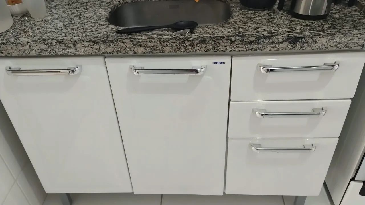 Armários Cozinha