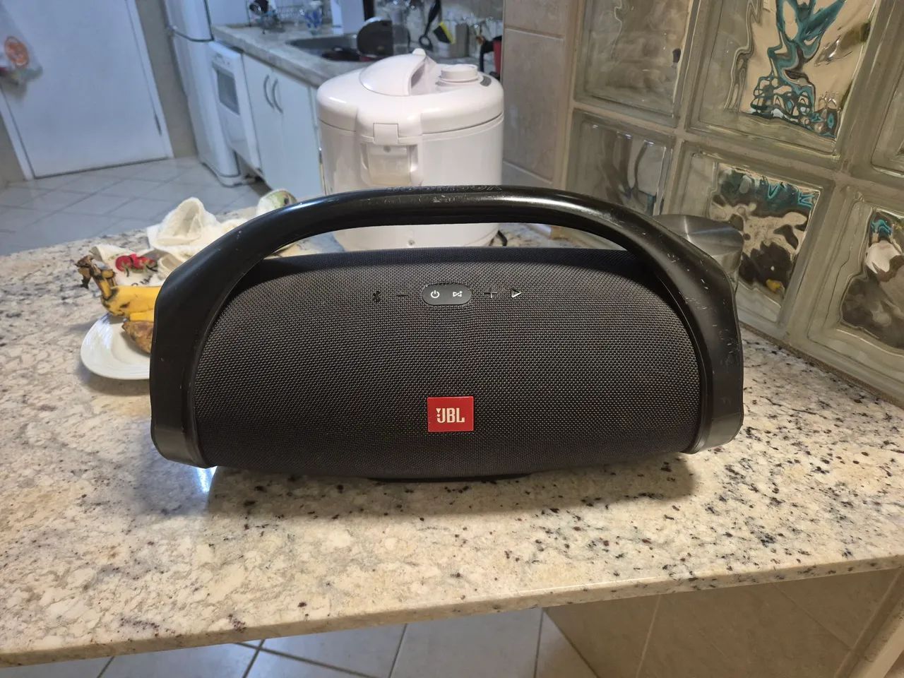 JBL Bombox