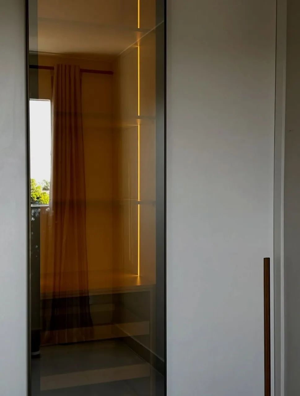 Guarda roupa projetado  - Foto 3