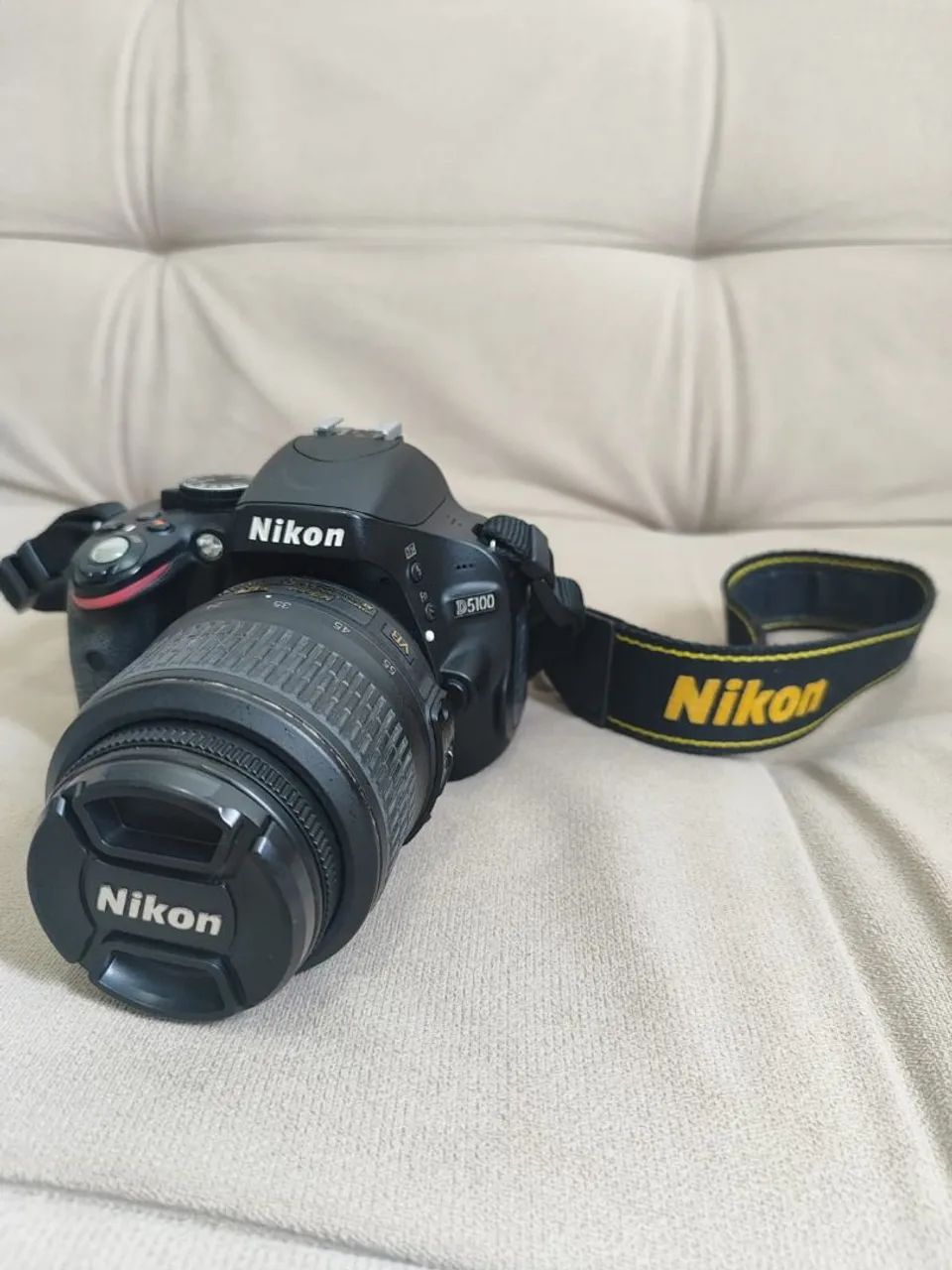 Câmera Nikon D5100 