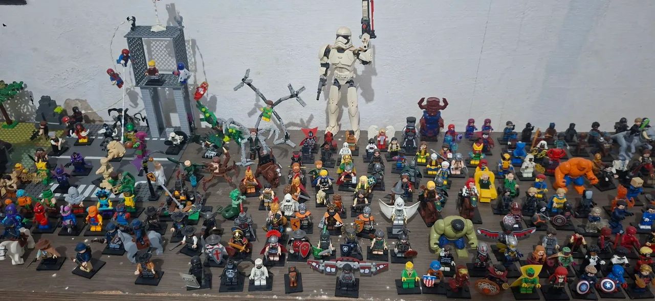 Vendo bloco de montar +200 peças!