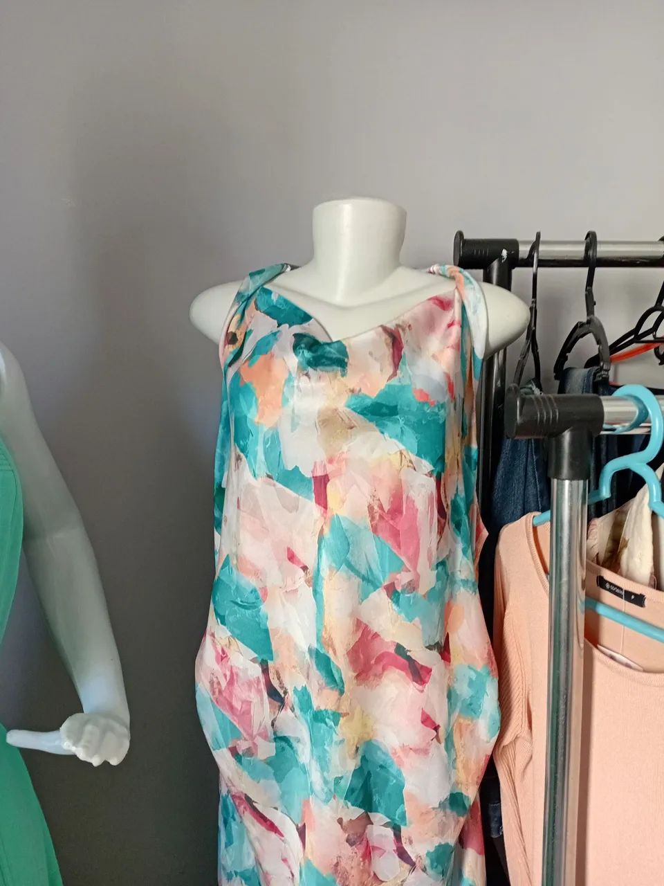 Roupas femininas  - Foto 2