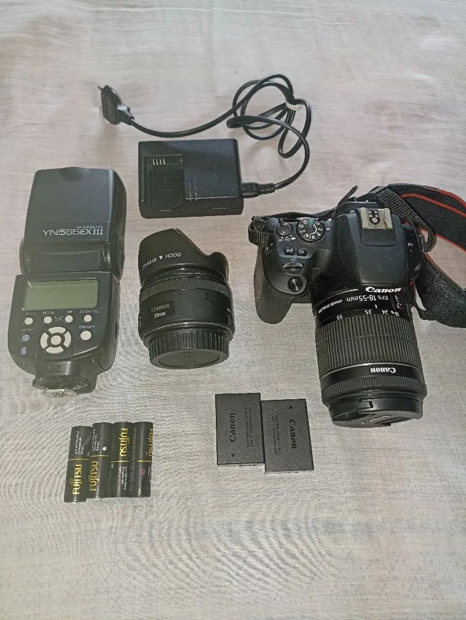 Kit Camera fotográfica Canon SL2