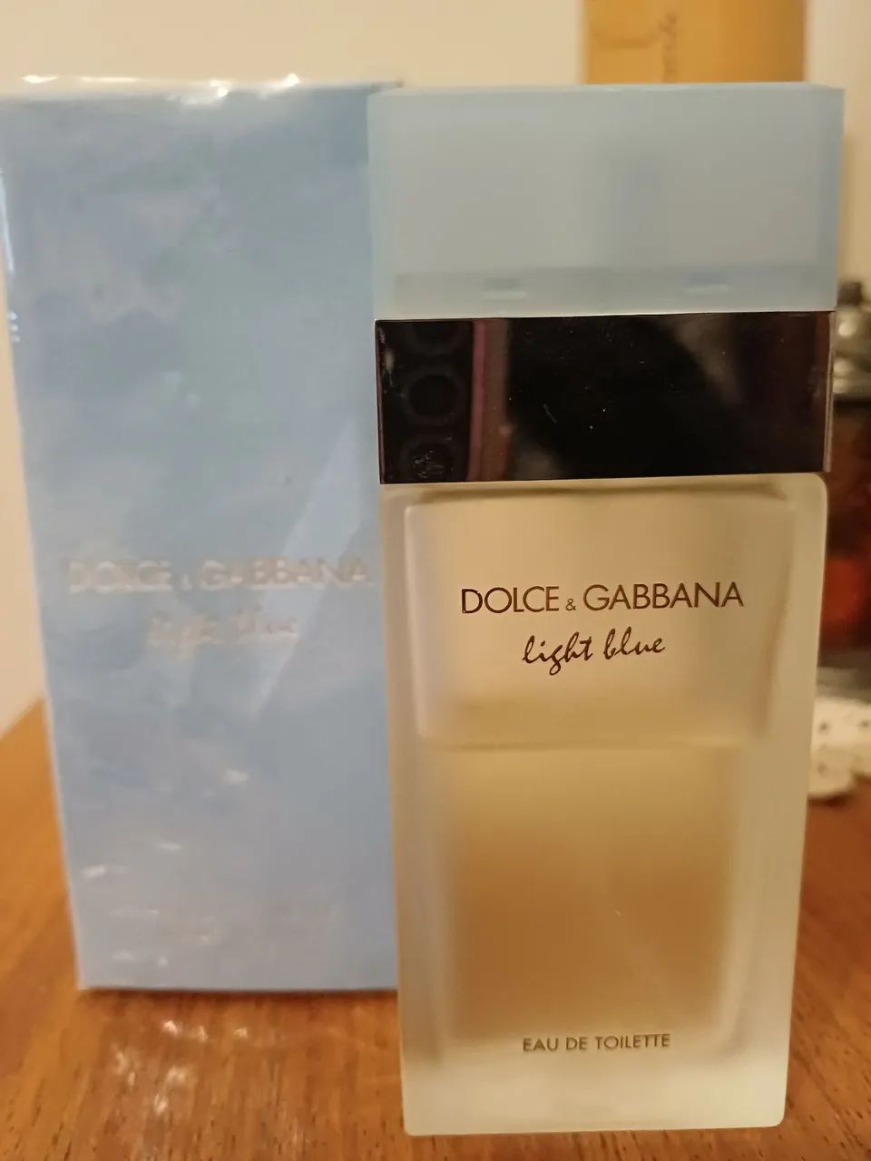 Perfume Light Blue - Dolce e Gabbana - Foto 2