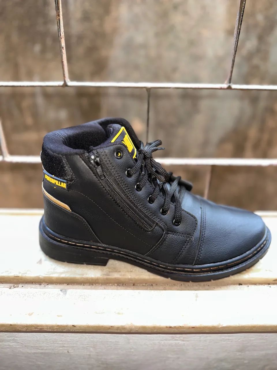 Bota cat 42 - Foto 2