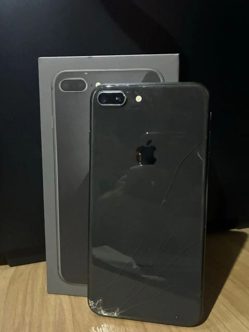 IPhone 8 Plus - 128gb PRETO - Foto 2