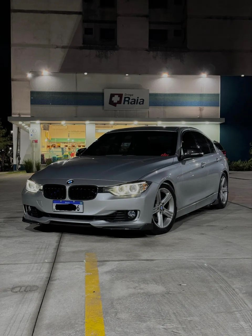 BMW 320I 2014
