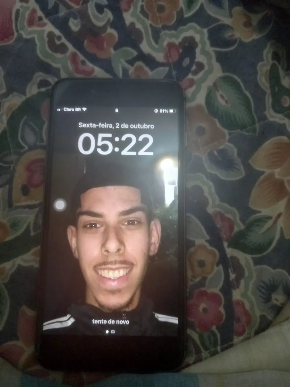 IPhone 8 Plus 64gb funcionando perfeitamente 100% de saúde de bateria 