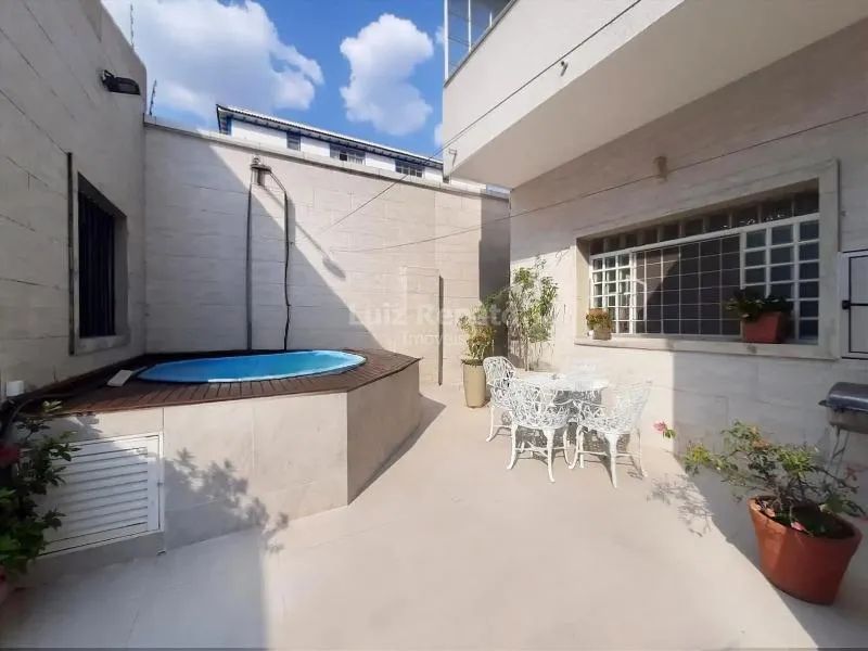 Casa à venda no bairro Colégio Batista