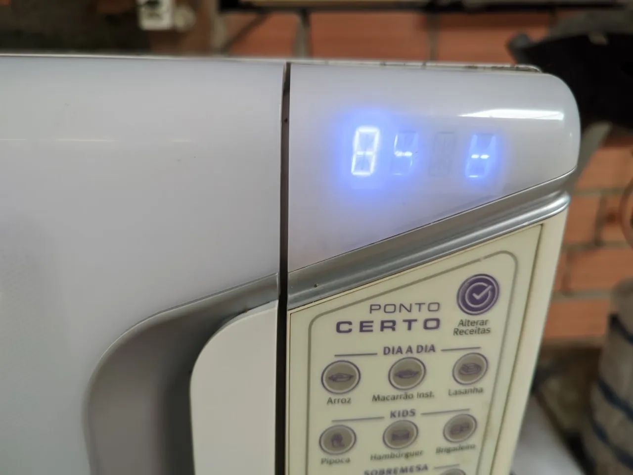 Microondas 31L funcionando perfeitamente. - Foto 4