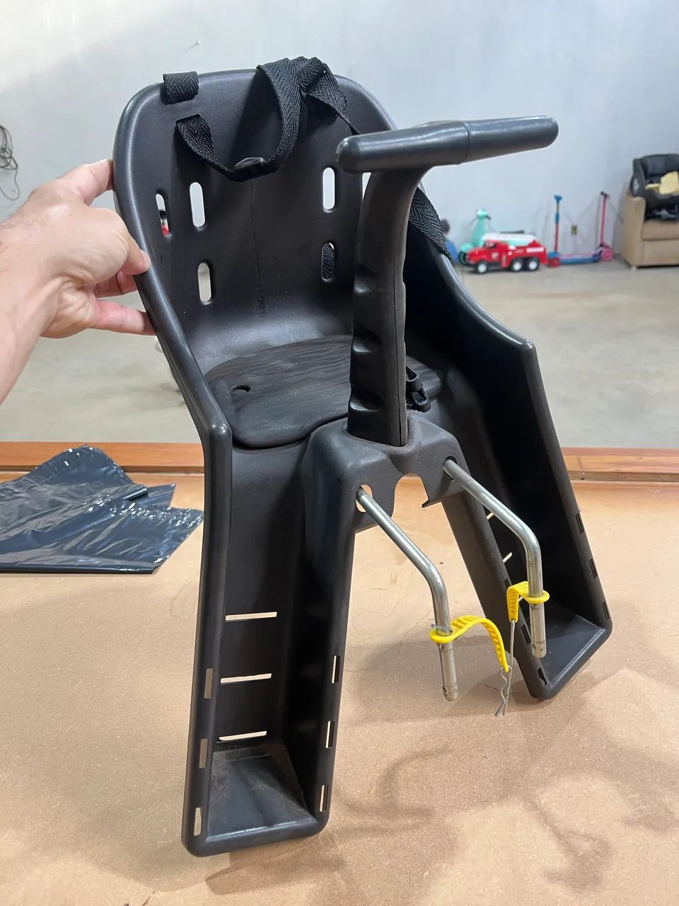 Cadeirinha Dianteira Para Bicicleta Baby Bike Kalf Preta