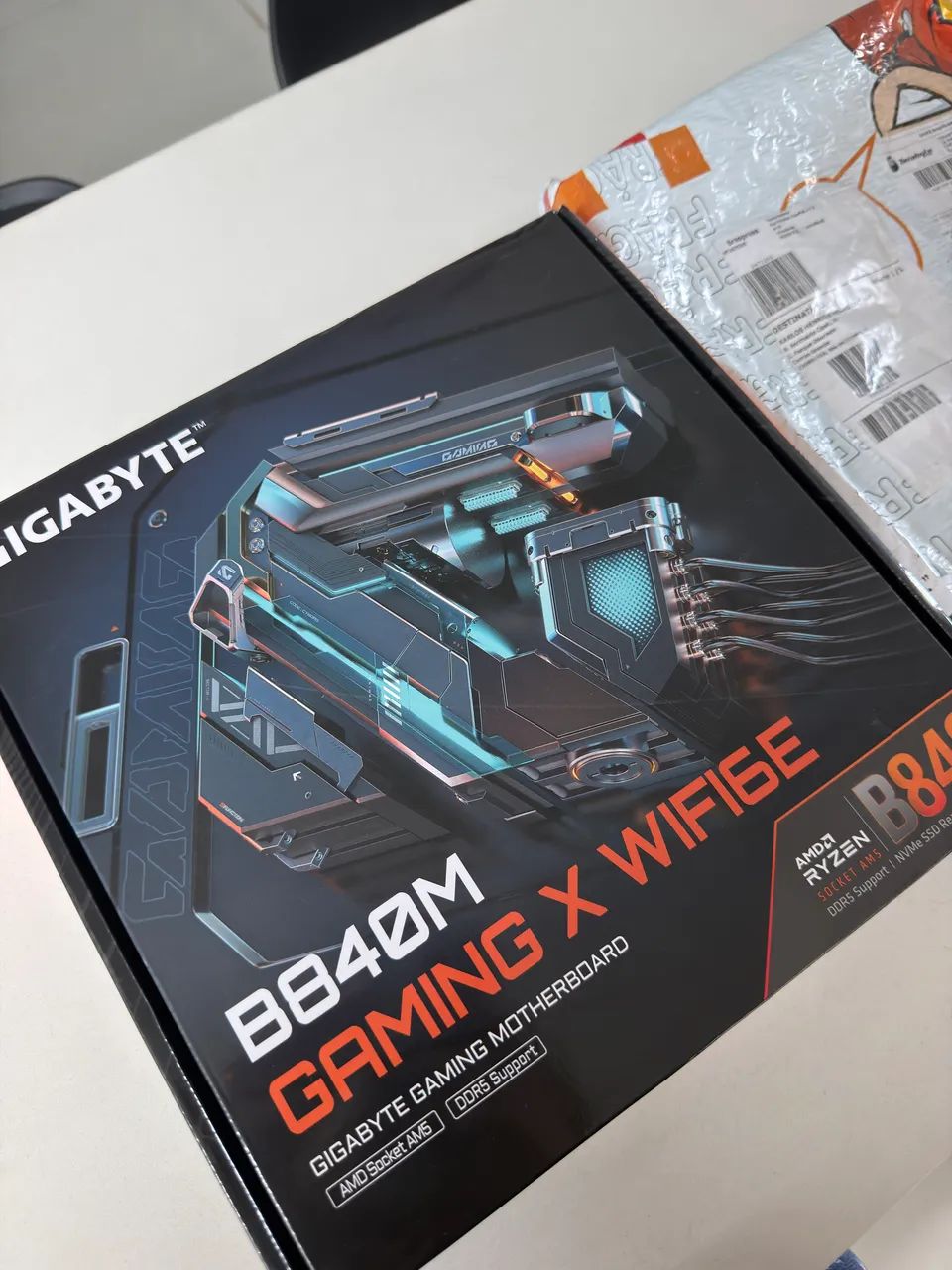 Placa Mãe Gigabyte B840M GAMING PLUS WIFI6E AMD AM5 - Foto 3