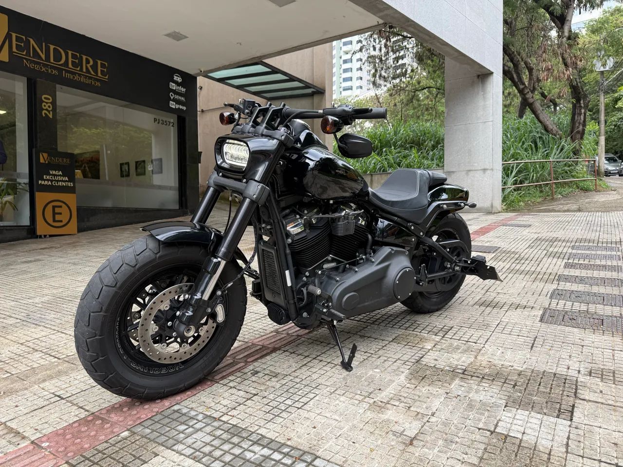 HARLEY-DAVIDSON FAT BOB FXFB 2019  - Foto 3