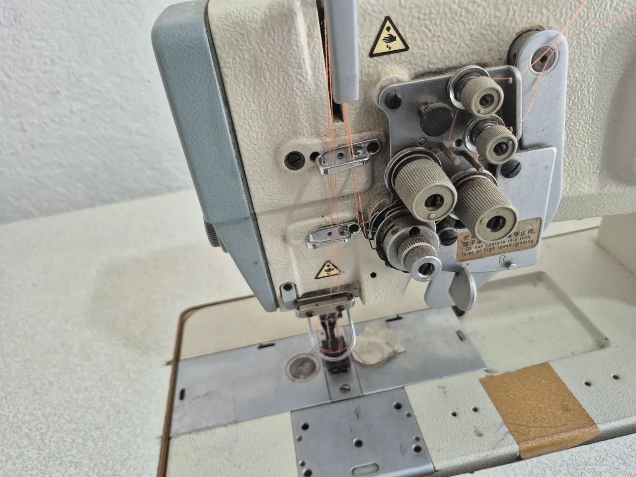 Maquina de costura - Foto 2