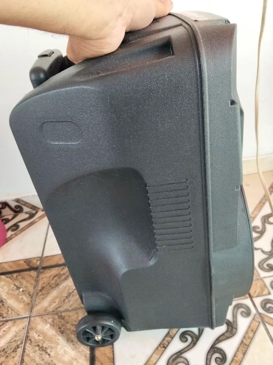 Vendo Caixa de som anvox - Foto 2
