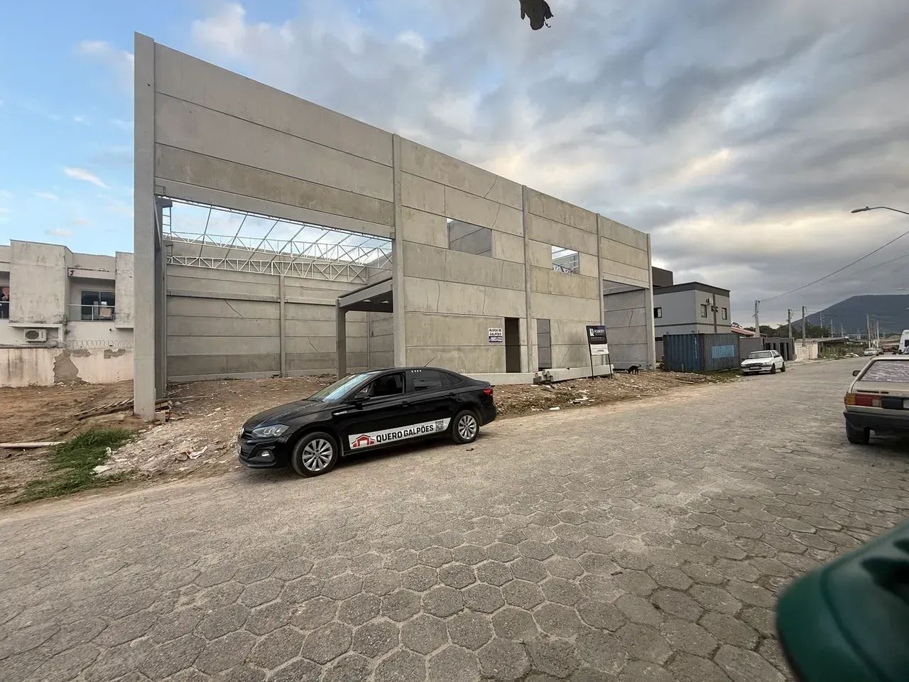 3 Galpões de 333 m2 Itapema sc Bairro Morretes