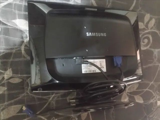 MONITOR SAMSUNG WIDE 17" ZERO - Foto 2