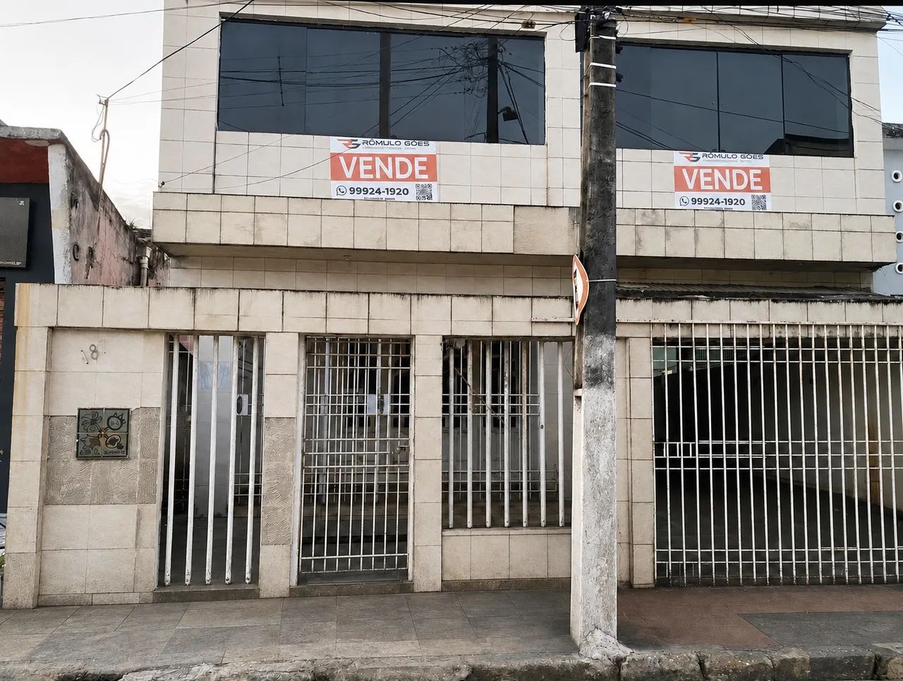 Prédio comercial à venda no Centro de Palmares com 400 m²